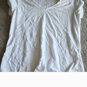 Amazon Women's White Short Sleeve Tee